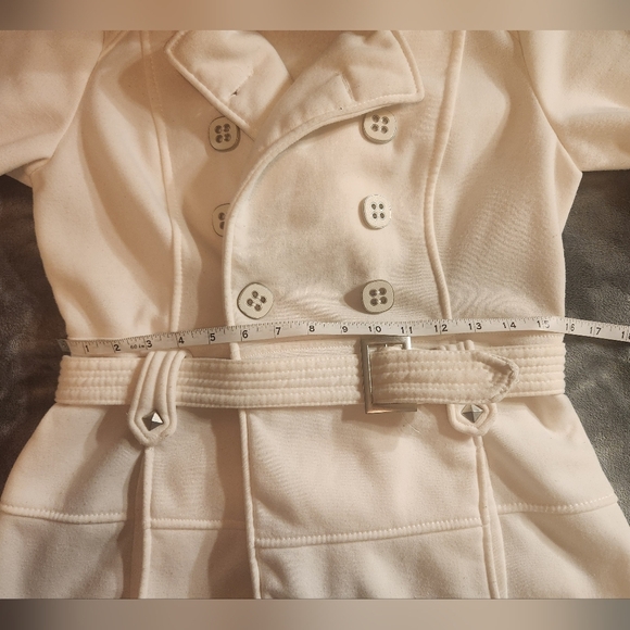 Women's Double-Breasted Belted Jacket - Cream, size medium - Picture 8 of 10